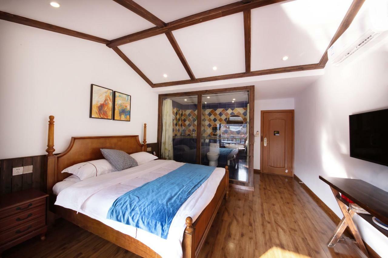 Fenghuang Slowly Time Inn Eksteriør billede